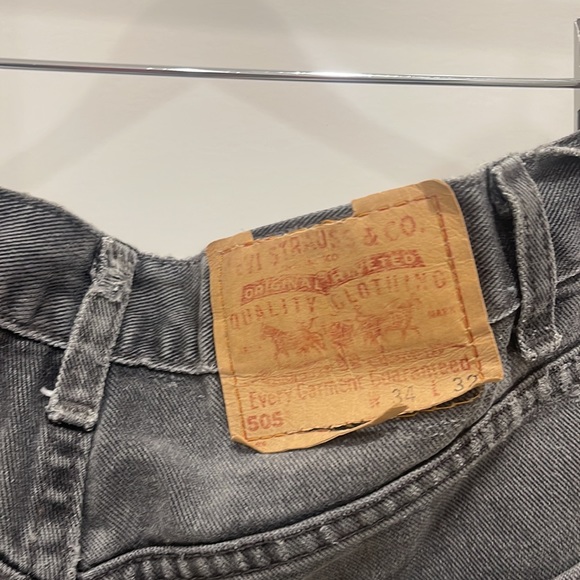 COPY - Levi Jean ripped shorts - Picture 7 of 9